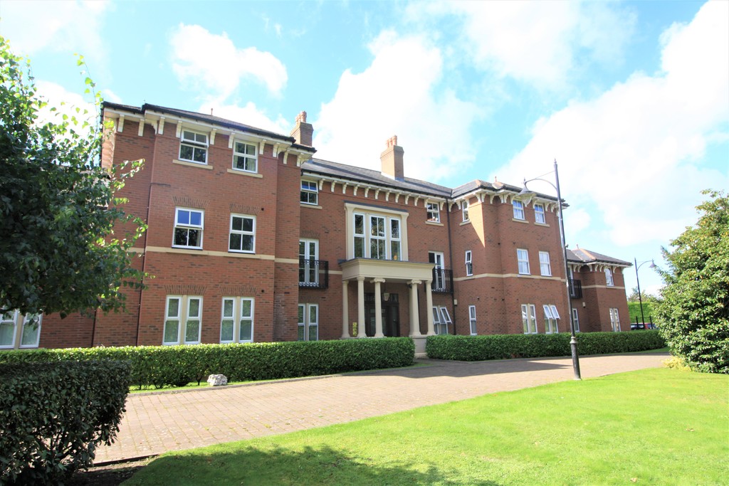 The Courtyard, Upton, Chester