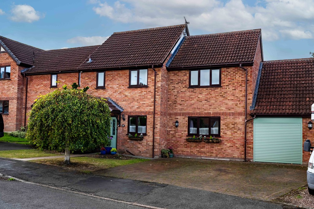 Springfields, Mickle Trafford, Chester