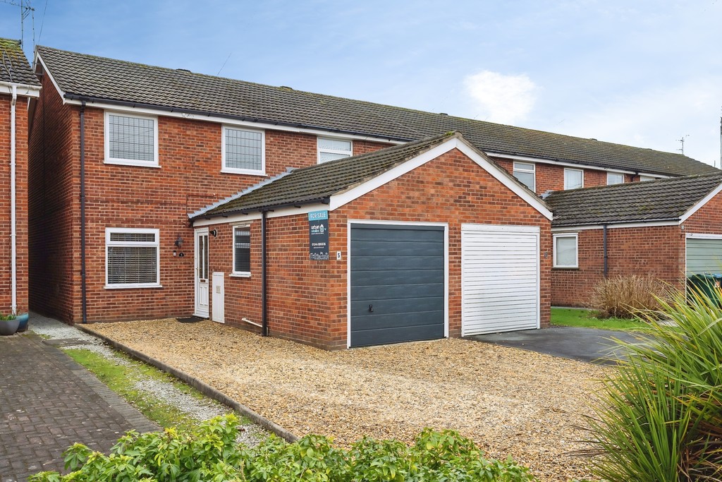 Endsleigh Close, Upton, Chester